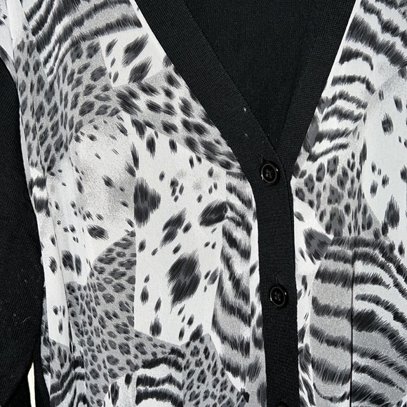 Torrid button up sweater with sheer front size 3 - Picture 3 of 6